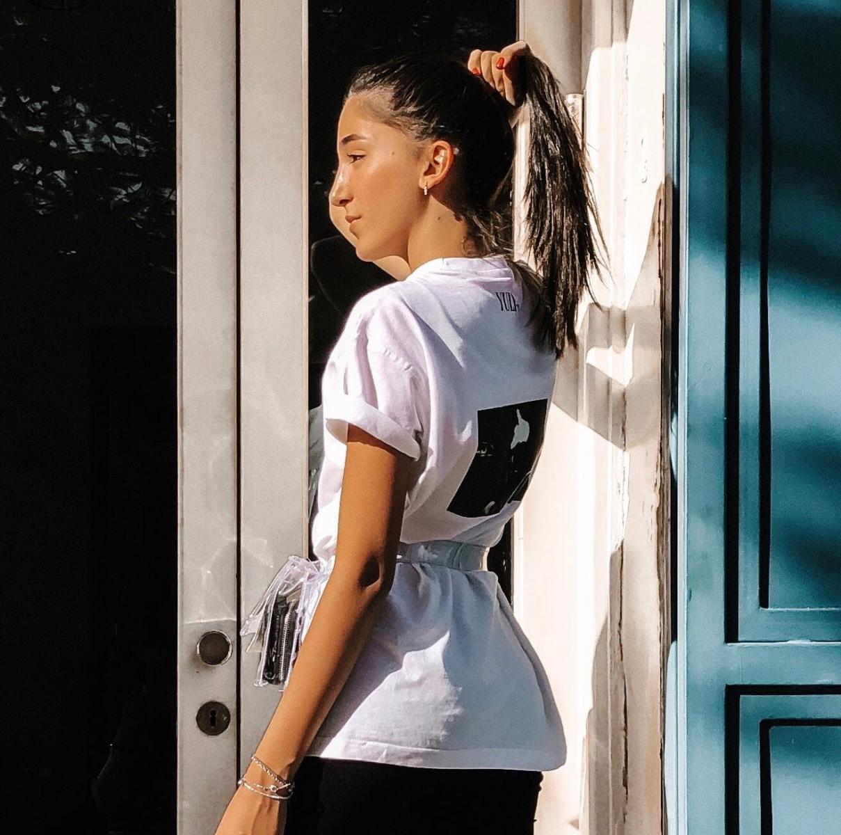 קהל היעד של הטישרטים הוא גם גברים וגם נשים (צילום: יח